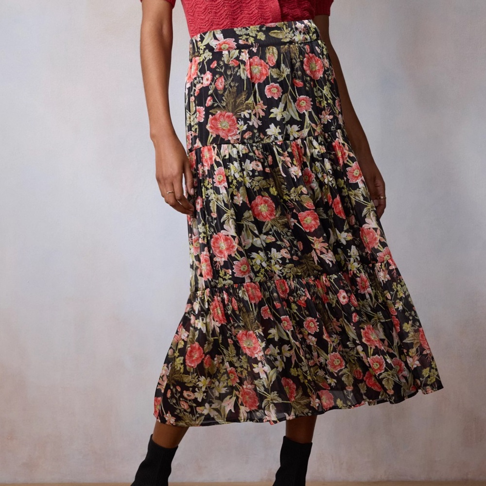 Lc Lauren Conrad Black And Red Floral Three Tier Midi Skirt